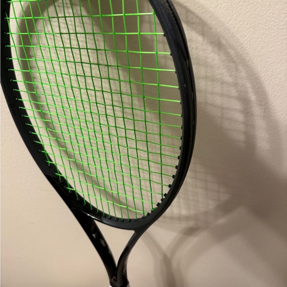 Head Speed Tennis Racket - Picture 4 of 5
